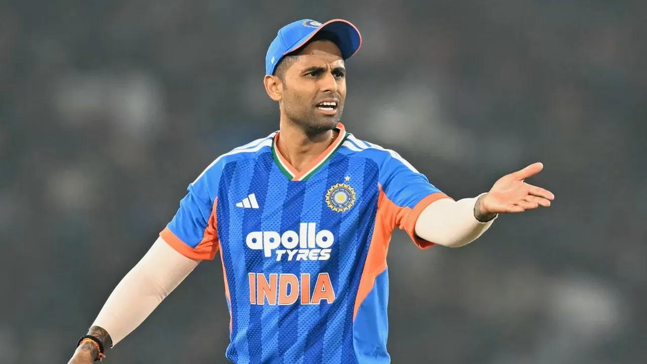 Suryakumar-Yadav-4-2025-12-1dcc0314e52739797ec2303d22777316