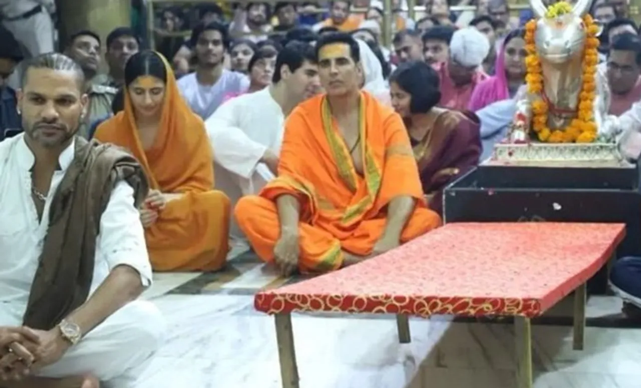 Shikhar Dhawan and Akshay Kumar
