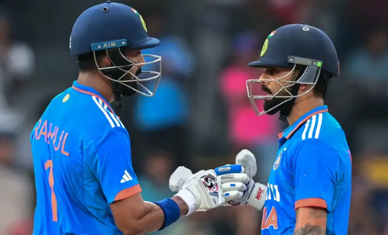 Virat Kohli and KL Rahul vs Pakistan