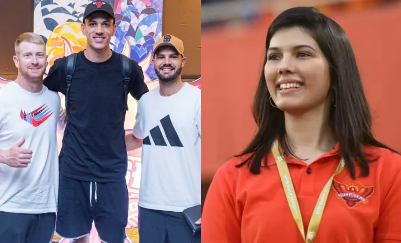 Hyderabad players and Kaviya Maran