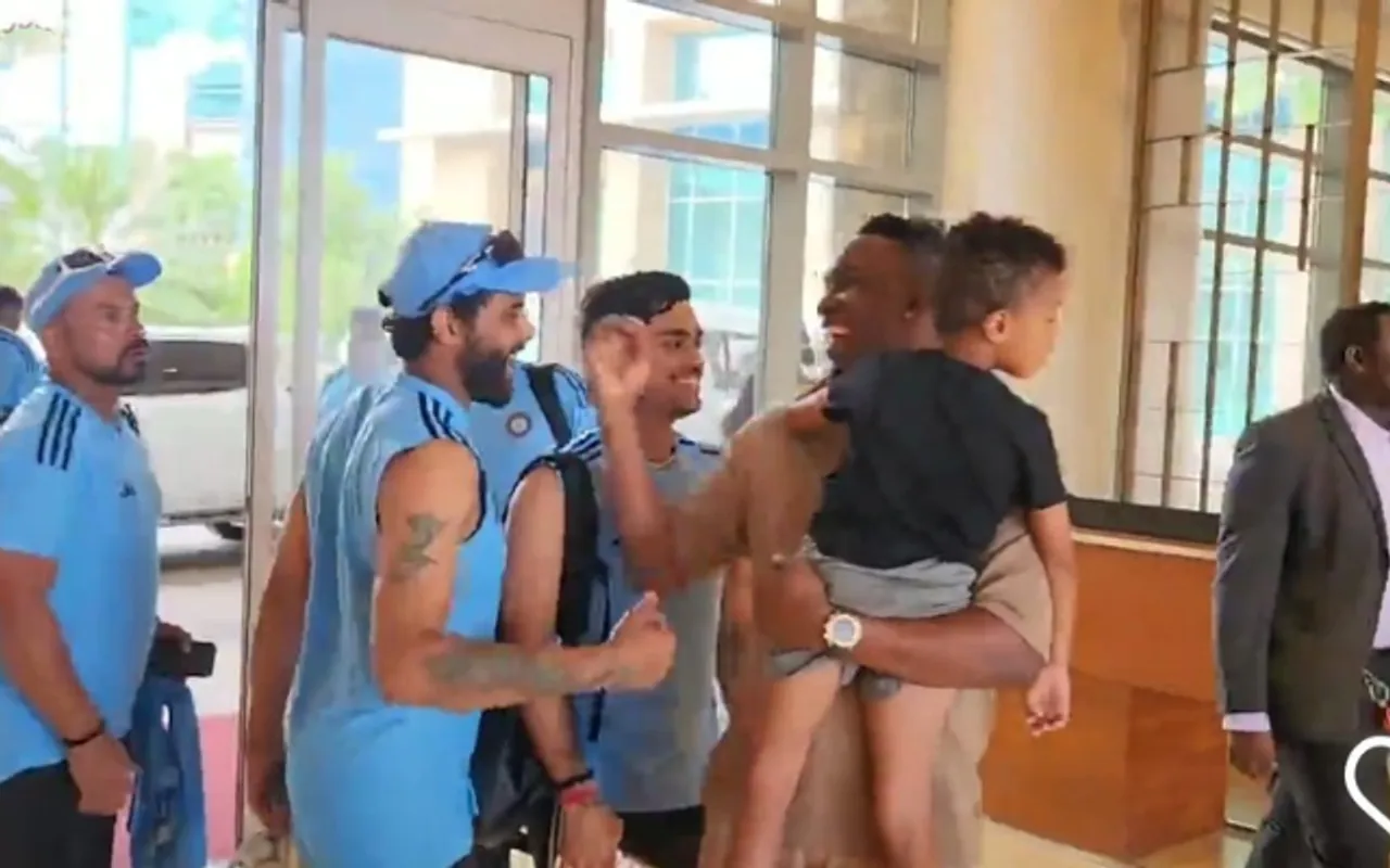Dwayne Bravo and Indian Team