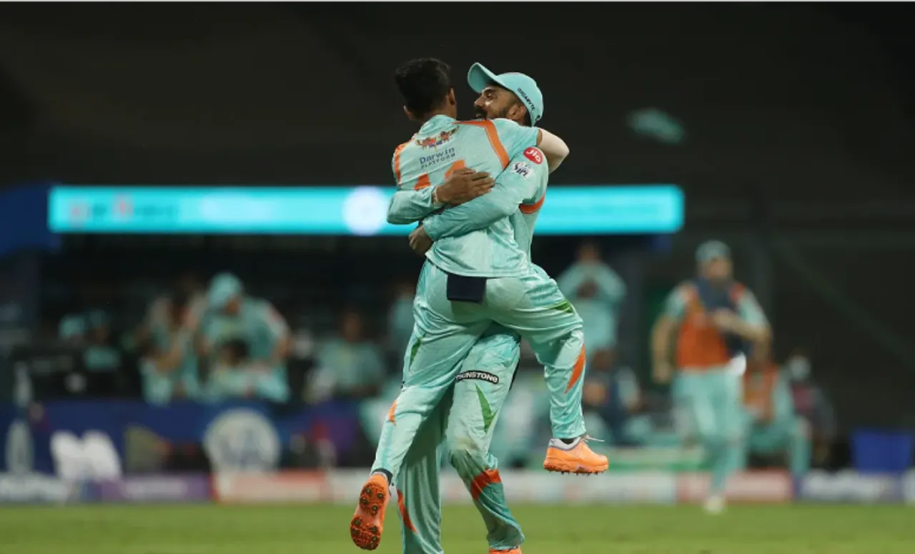 'Failures Failures Failures' - Twitter unimpressed as Mumbai lose their eighth consecutive game