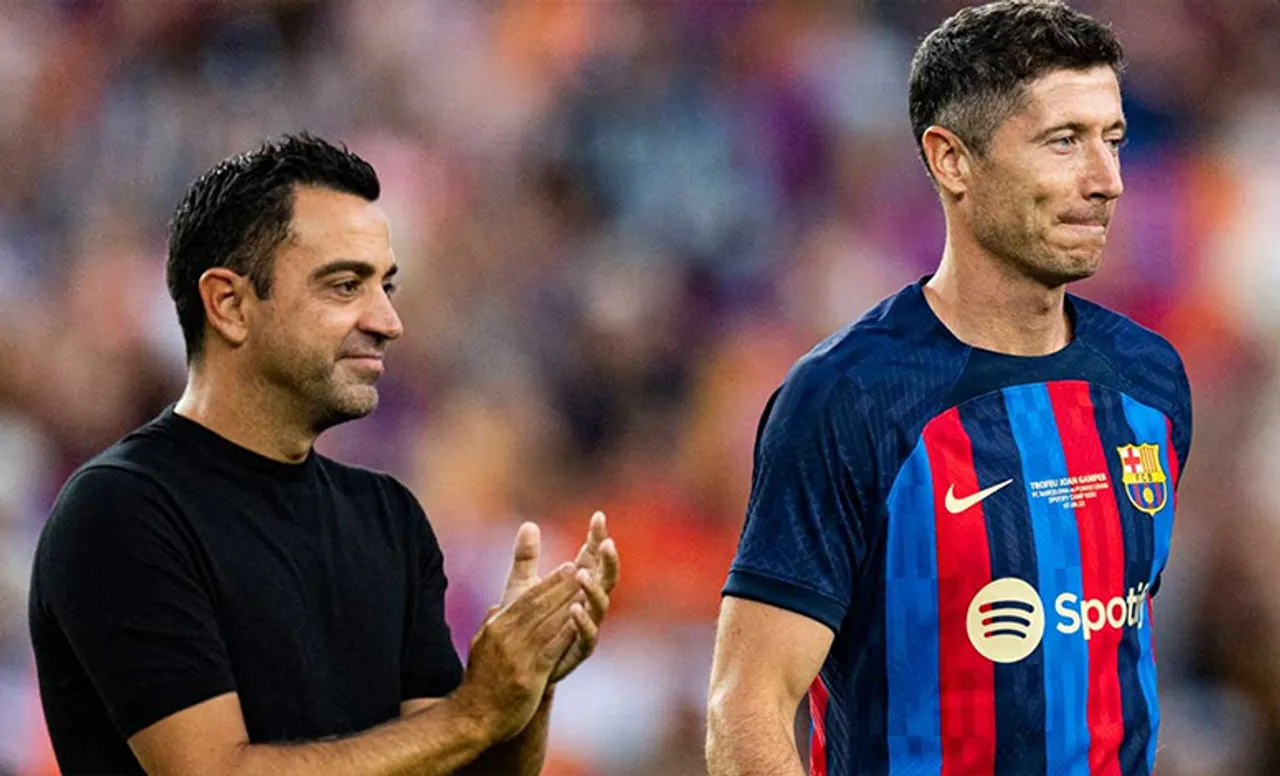 Xavi and Robert Lewandowski, FC Barcelona