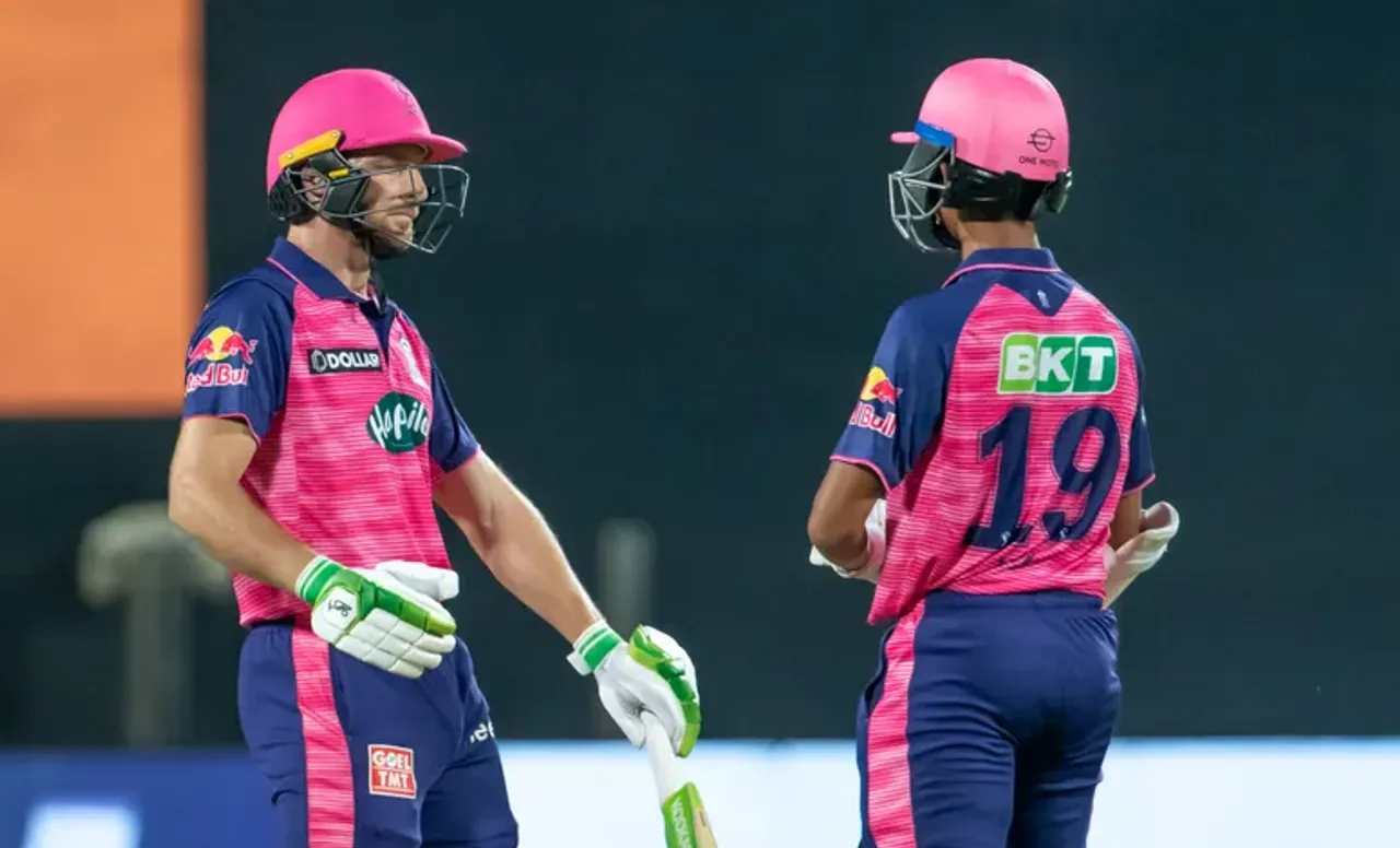 'Jos Buttler has luck or what?' Twitter trolls Hyderabad bowlers for continuously overstepping