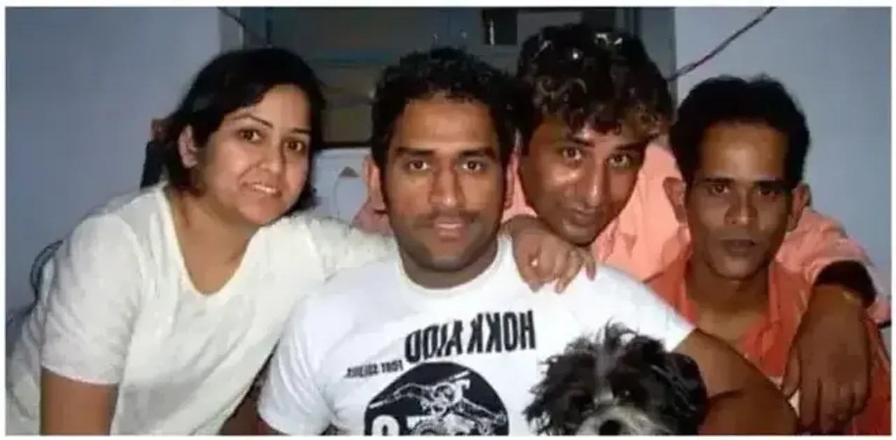 धोनी MS DHONI