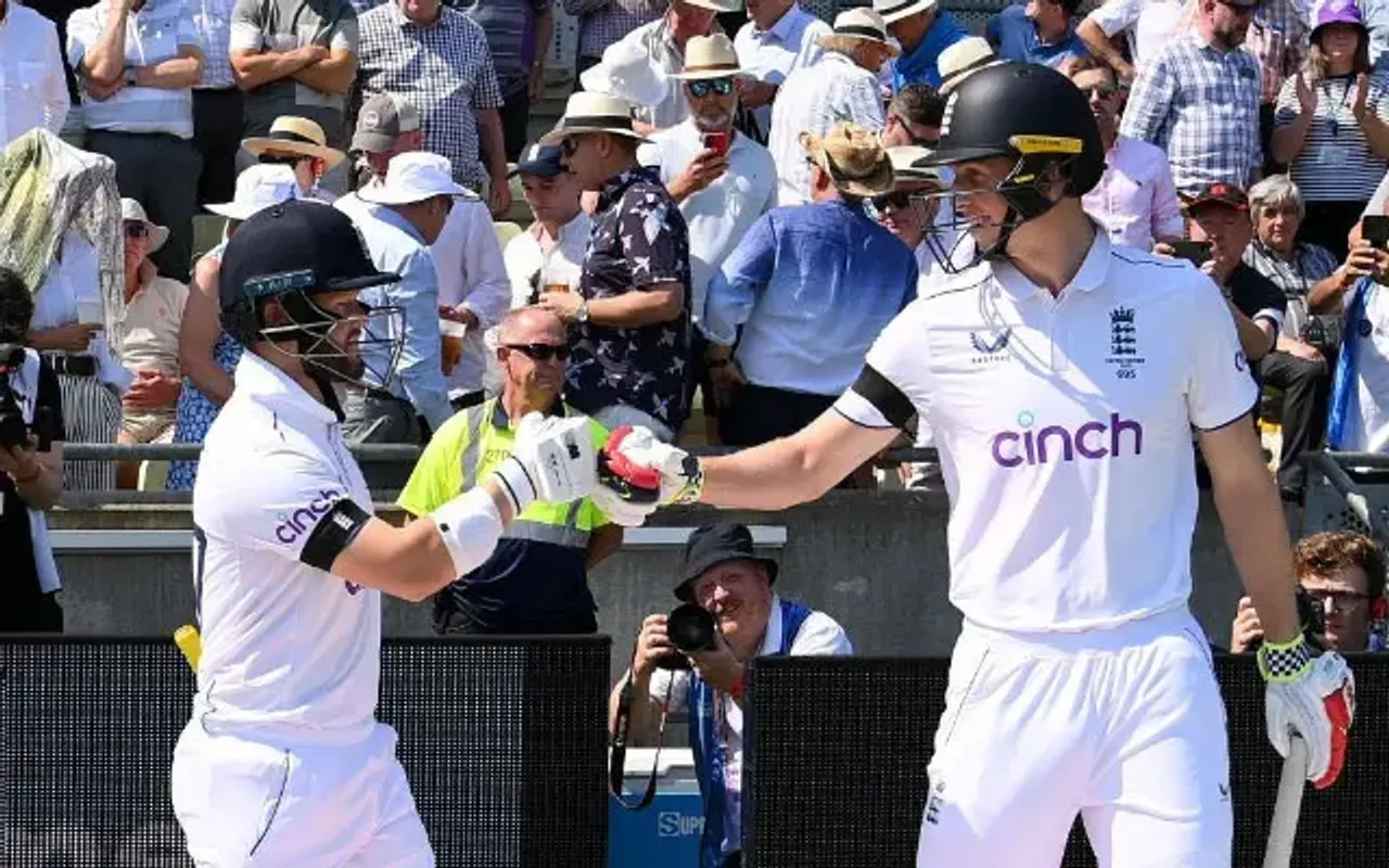 Ben-Duckett-and-Zak-Crawley