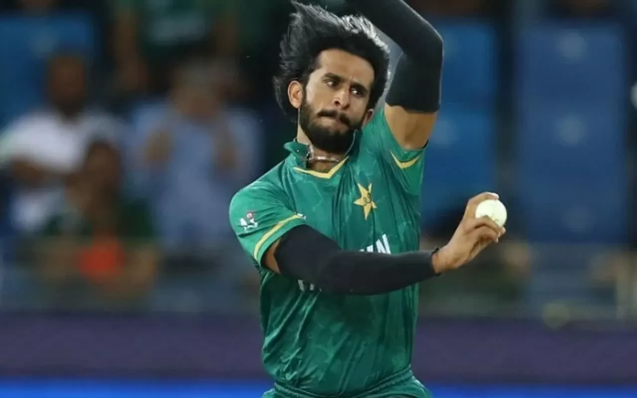 Hasan Ali bowling. (Photo by Matthew Lewis-ICC/ICC via Getty Images)