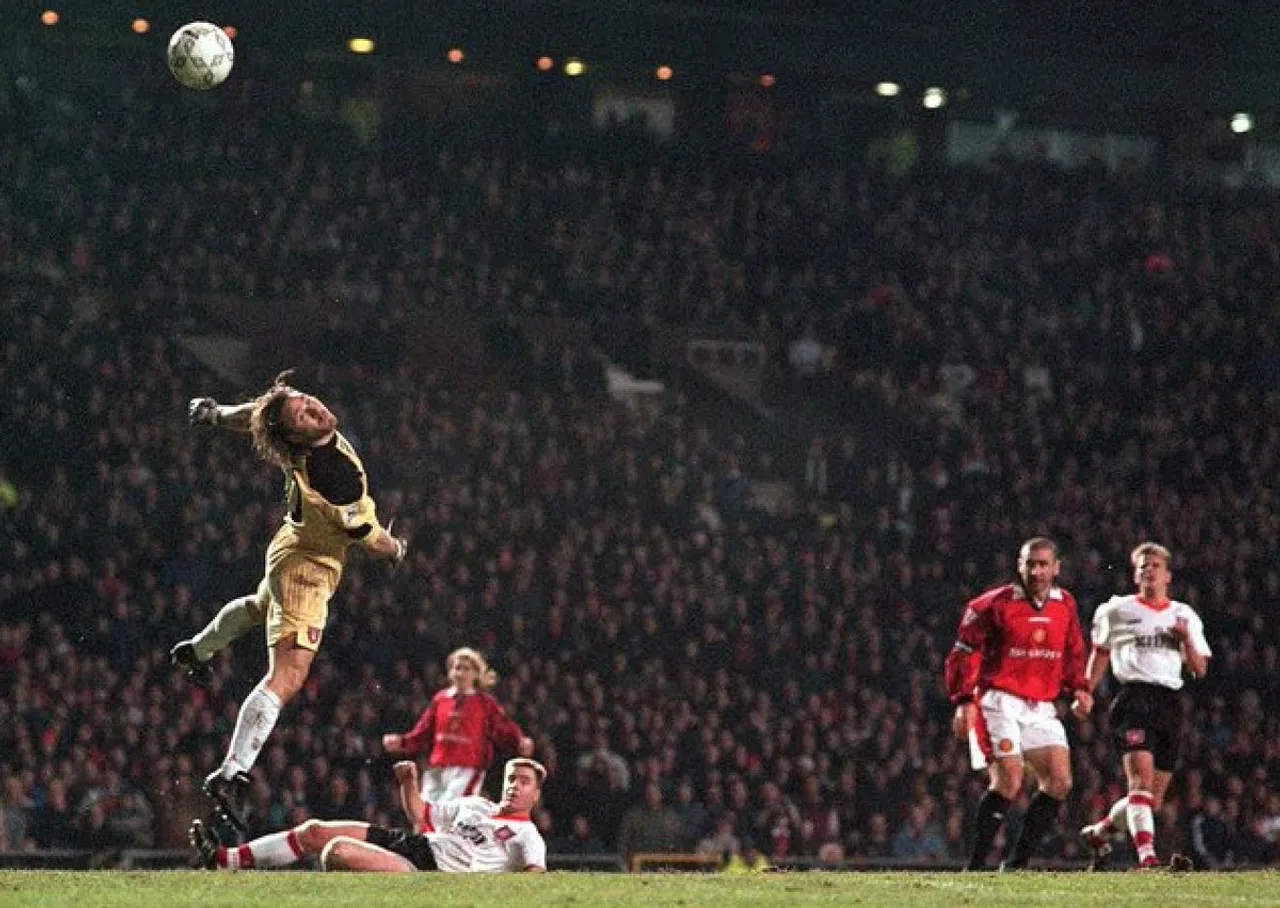 Erica cantona goal