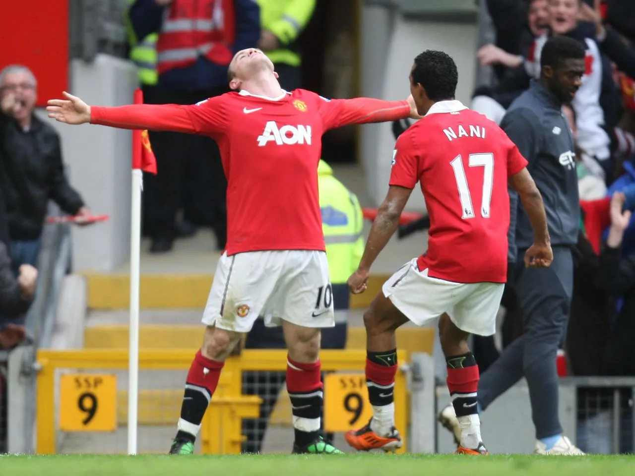 Wayne Rooney’s Iconic Bicycle Kick