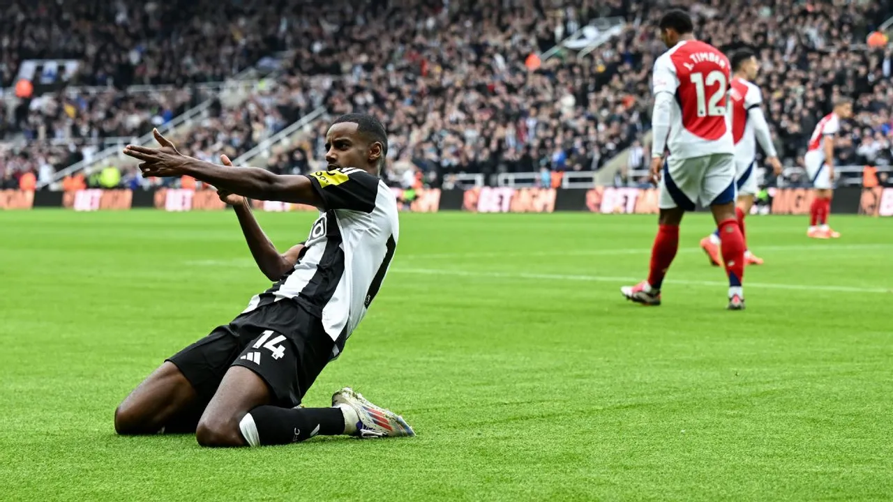 Newcastle Win At Arsenal To Put One Foot In League Cup Final