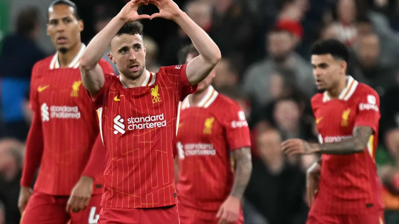 Liverpool Take Another Step Towards Title with Derby Win Over Everton