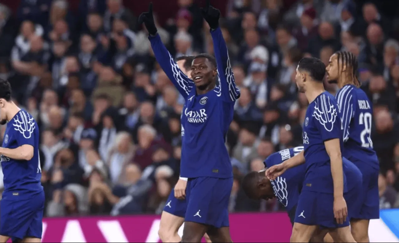 PSG and Barcelona Through to Champions League Semi-Finals Despite Second-Leg Defeats