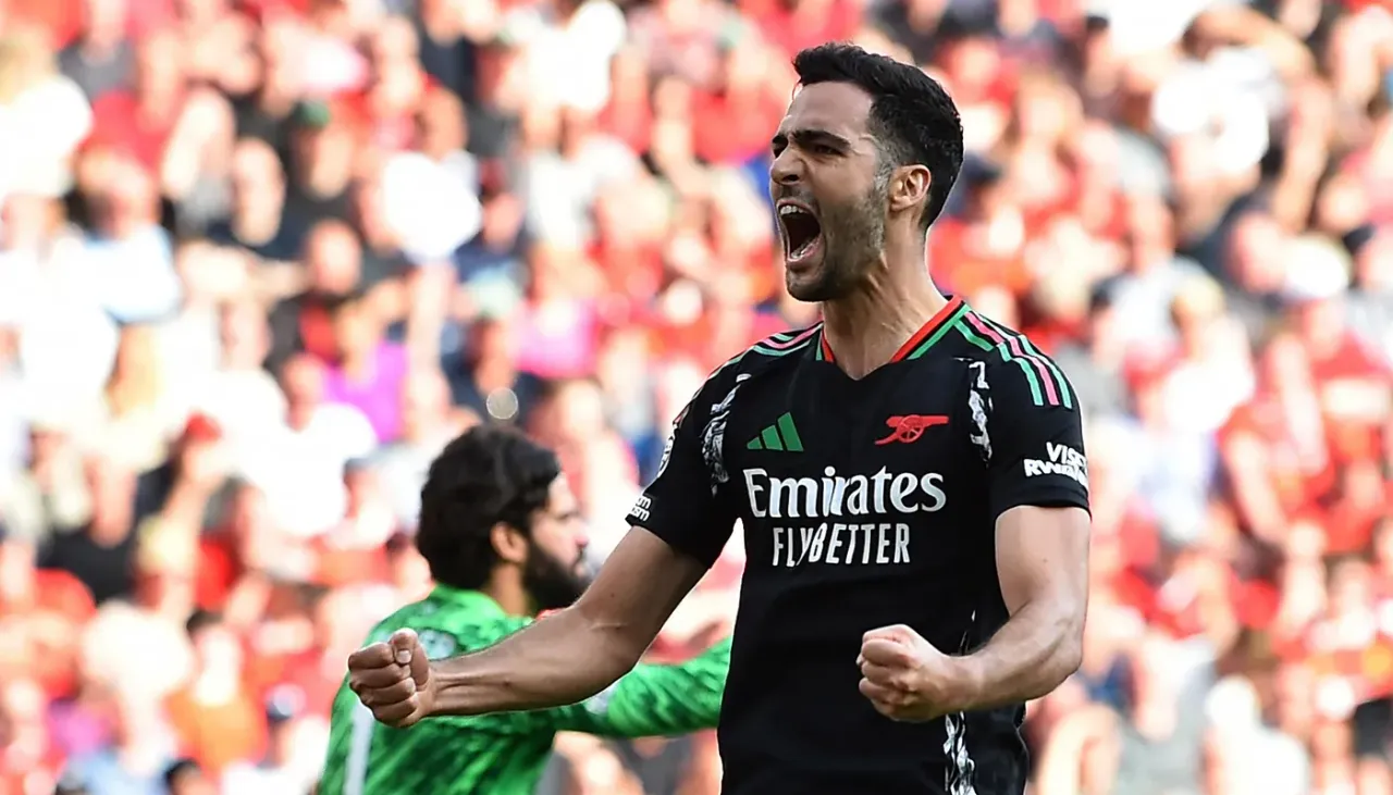 Arsenal fight back from two goals down to draw against Liverpool
