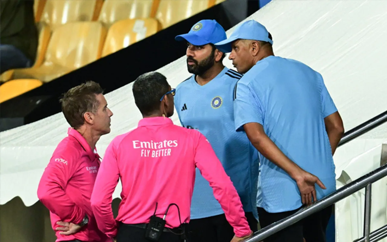 'Kal bhi khelne ka koi fayda nahi hai' - Fans react as Super four match between India and Pakistan in Asia Cup gets postponed to reserve day