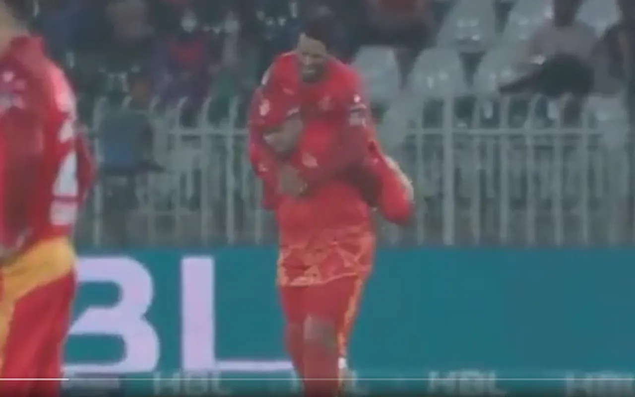 Azam Khan and Hasan Ali