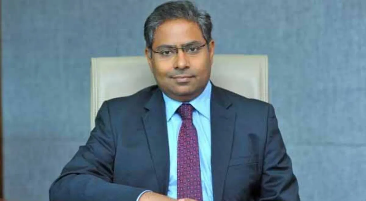 Vineet Arora Chief Business Officer – Distribution, Data & Technology, HDFC Life
