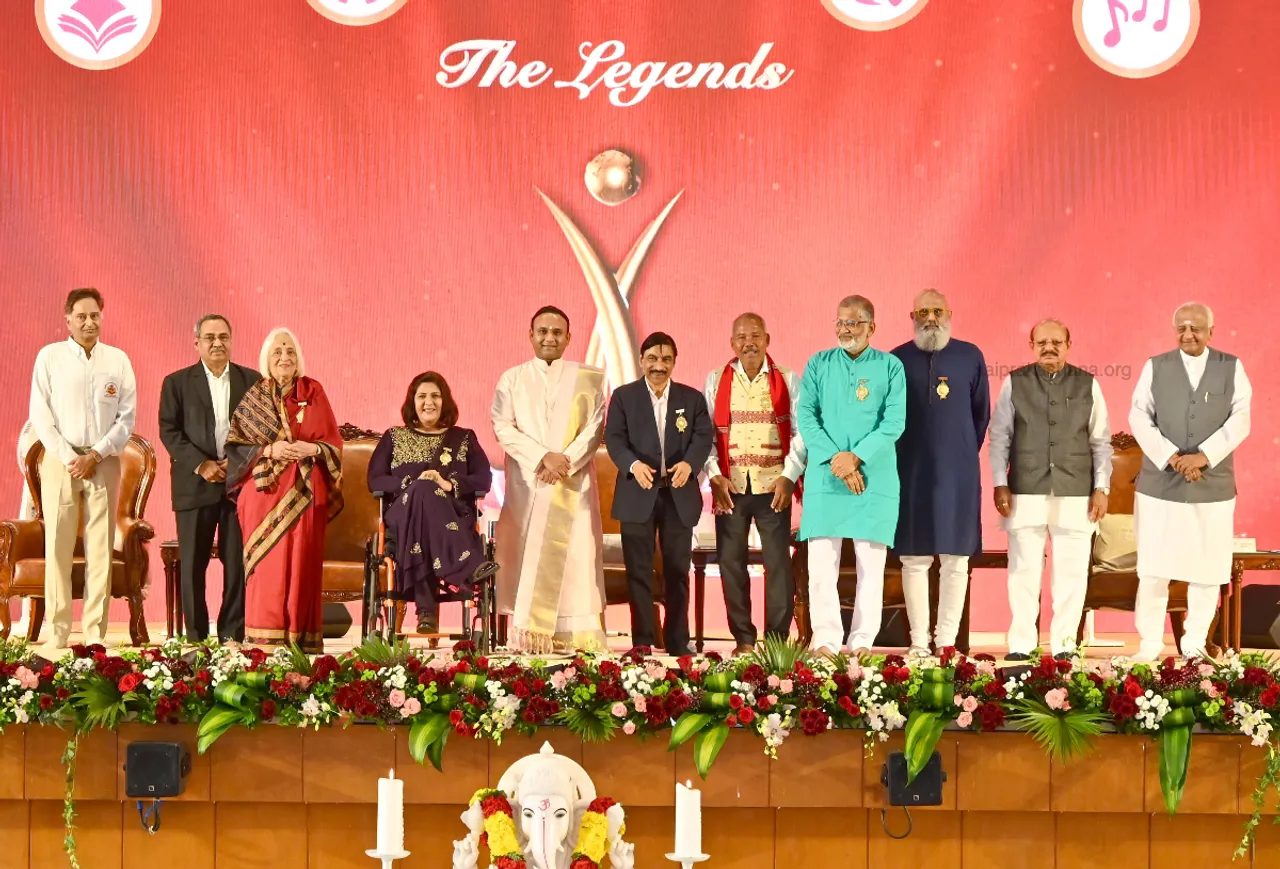 Sri Sathya Sai Award for Human Excellence Honours ‘The Legends’