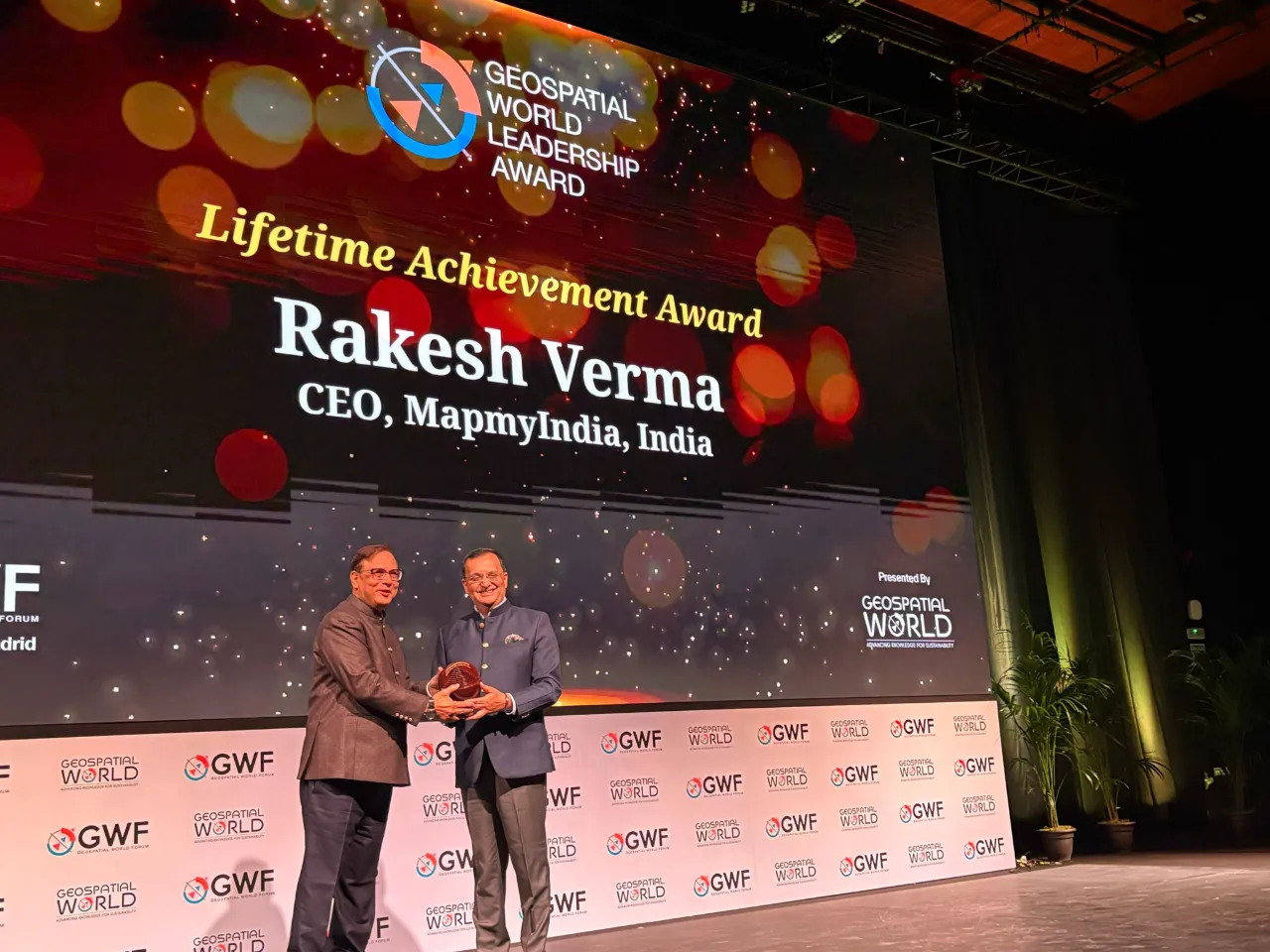 Rakesh Verma, Co-founder and CMD, Mappls MapmyIndia receiving the Lifetime Achievement Award at GWF from His Excellency Dinesh K. Patnaik, Indian Ambassador to Kingdom of Spain.jpeg
