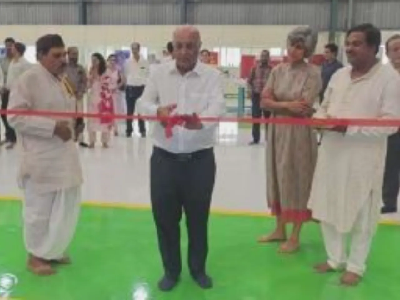 Krishna Kejriwal, CMD, Remsons Industries inaugurating state-of-the-art manufacturing facility for locomotive applications at Chakan in Pune.JPG