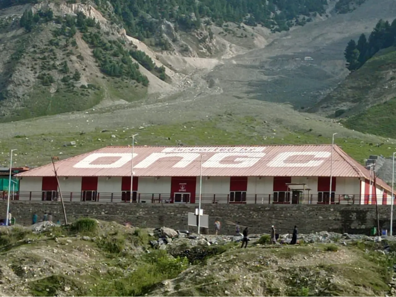 ONGC Builds Yatri Niwas Complexes for Amarnath Pilgrims in Jammu & Kashmir Under CSR Initiative