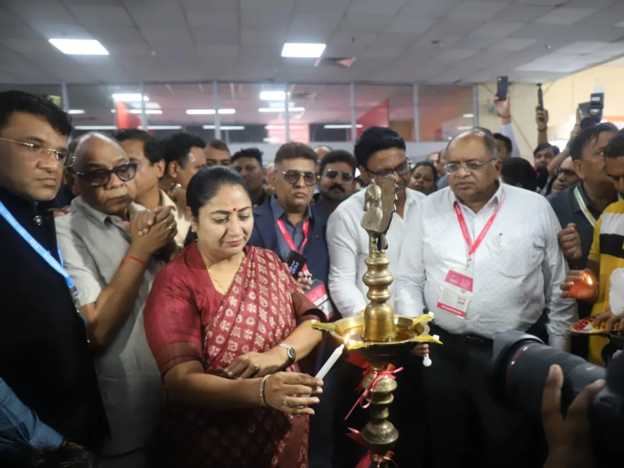 CM Rekha Gupta Inaugurates Indian Houseware Show 2025