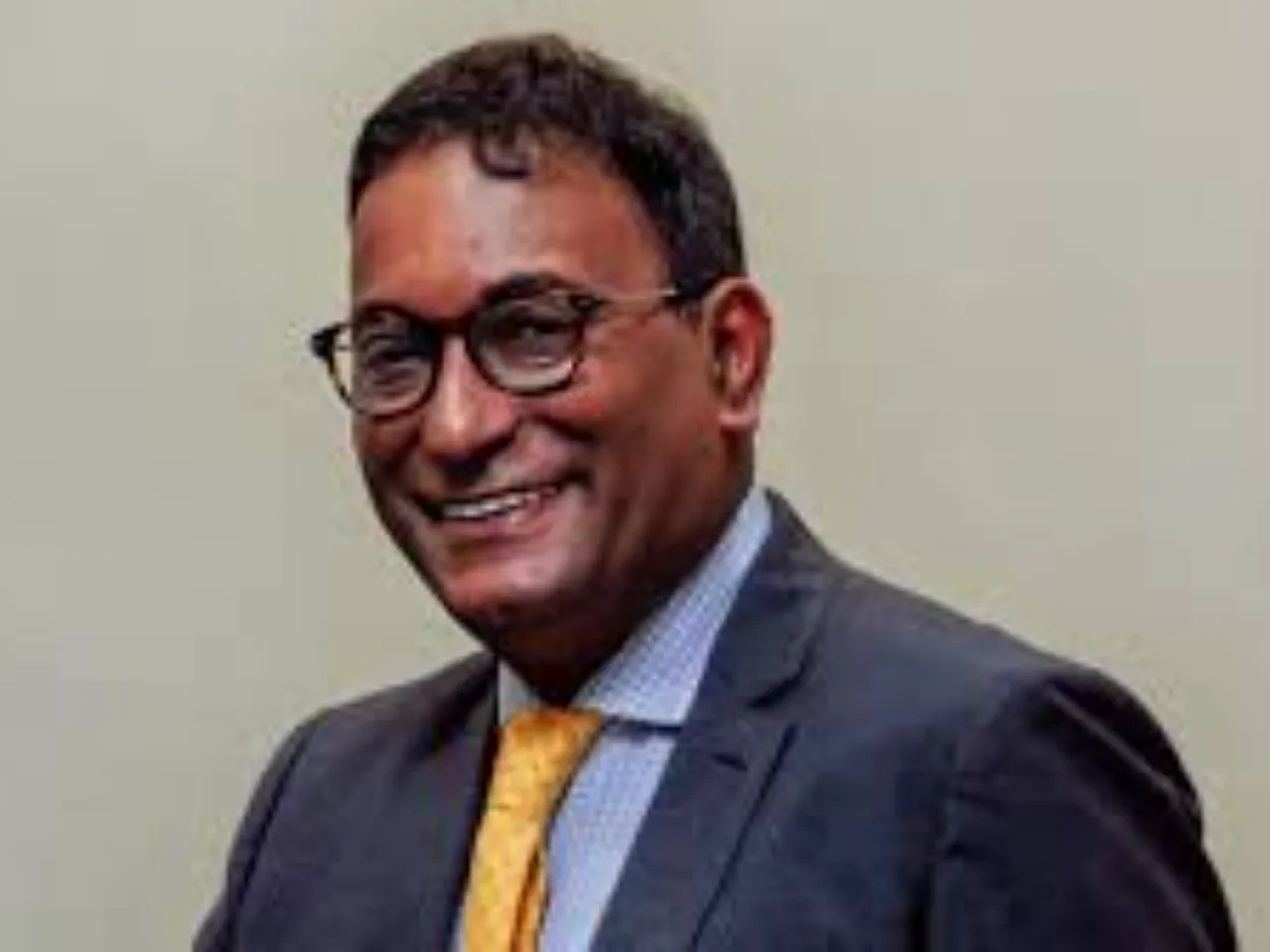 Satrajit Bhattacharya, Promoter of Weaver Services,