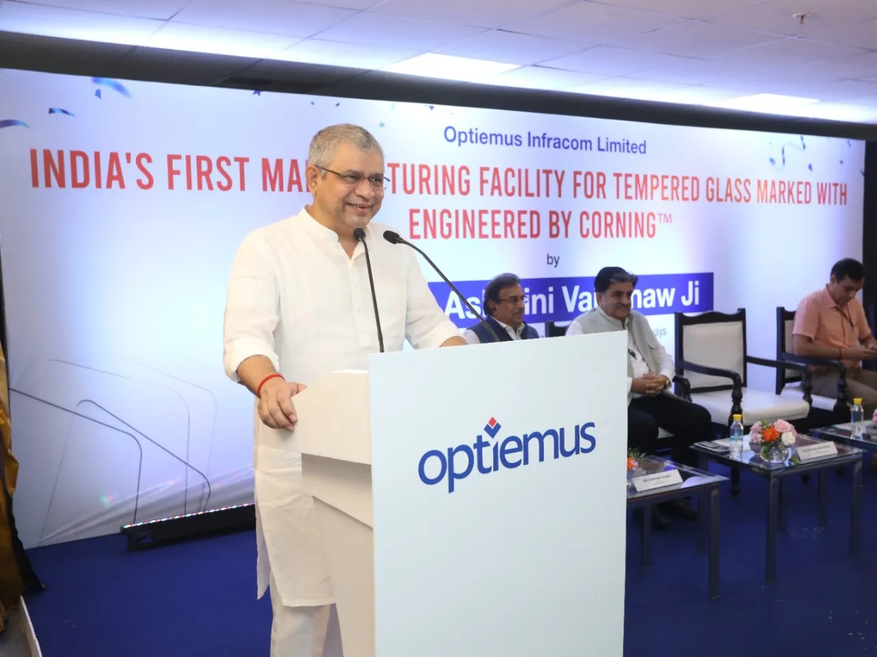Union Minister Shri Ashwini Vaishnaw addressing the Inauguration of India’s First Tempered Glass Manufacturing Facility by Optiemus