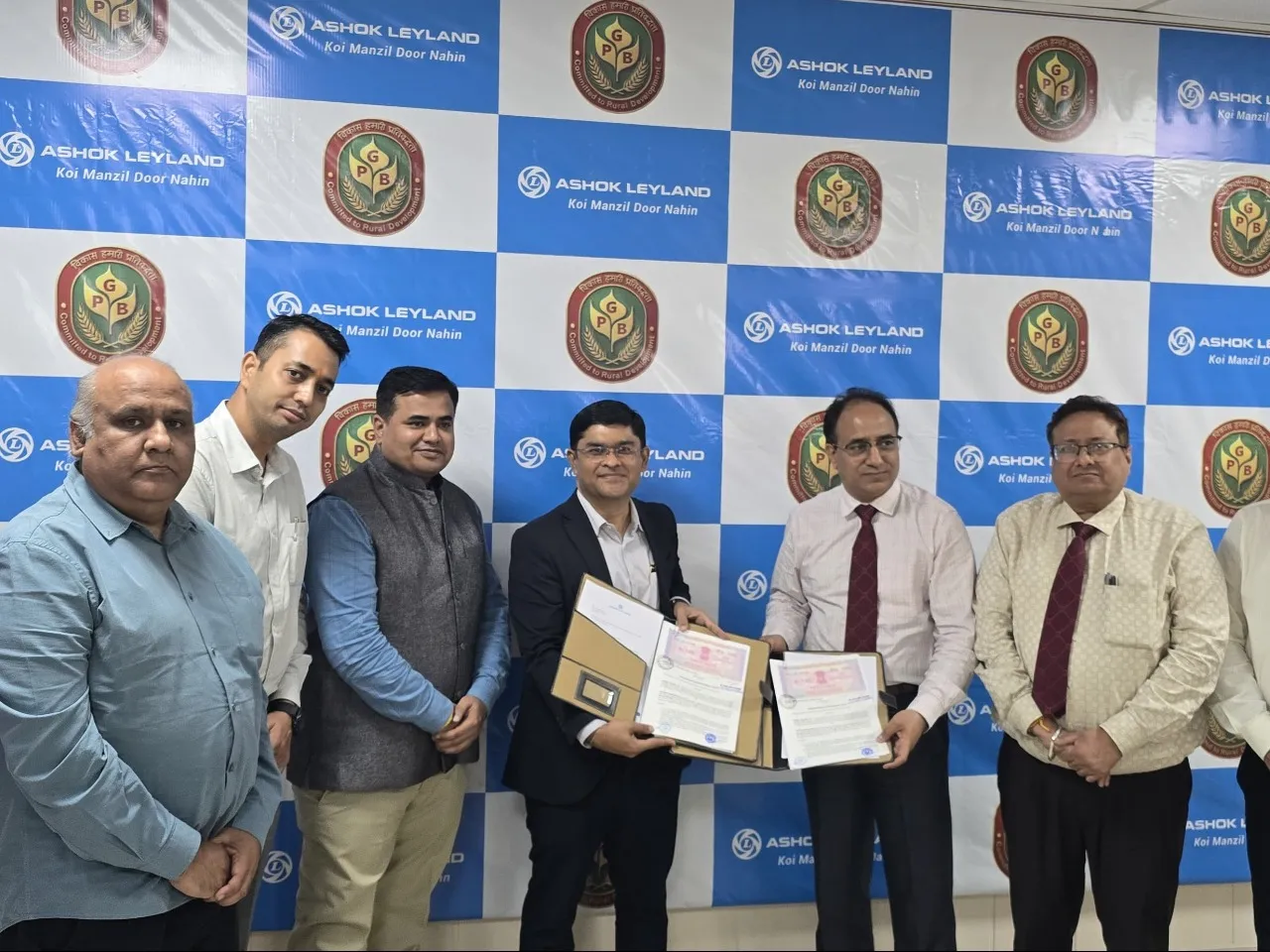 Ashok Leyland Inks MoU with Punjab Gramin Bank for Vehicle Finance