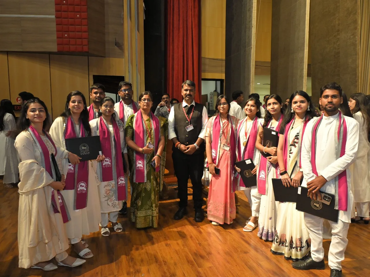 ITM University Raipur Hosts 10th Convocation Ceremony