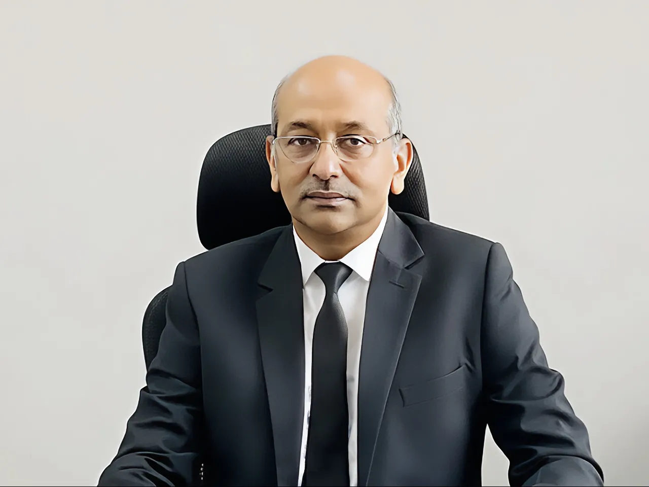 Mr Naveen Kumar Group CEO Dhoot Transmission