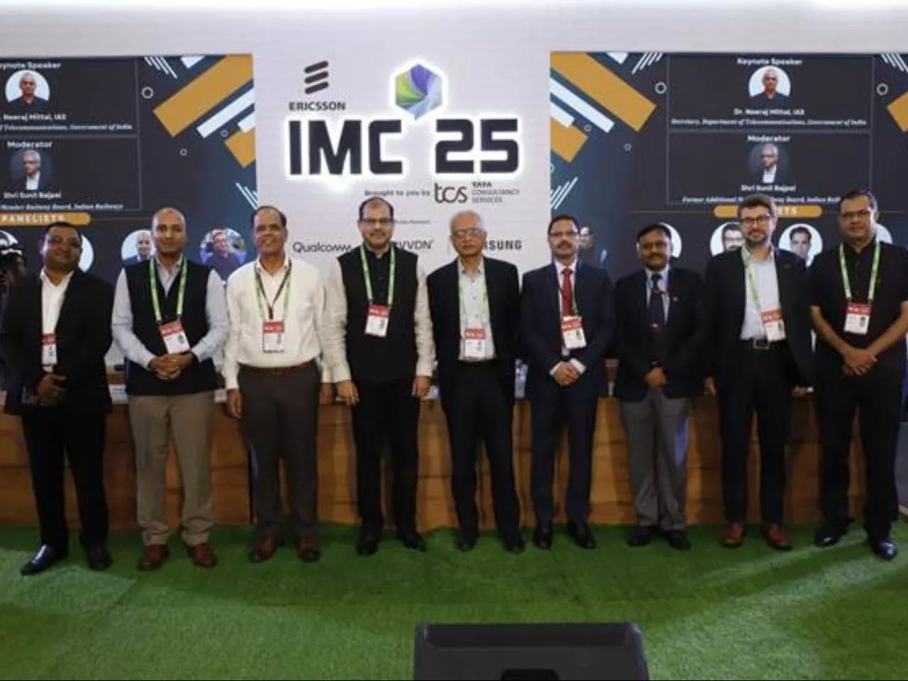Round Table Chief Guest and Panelists