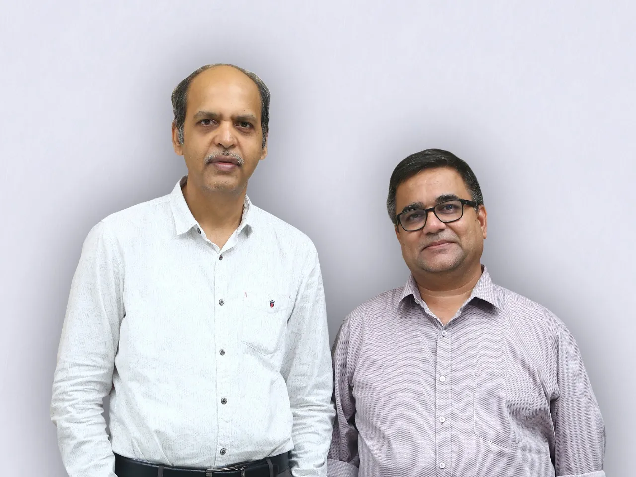 L - Kapil Raizada Co-founder and President  R - Manish Rathi Co-founder and CEO IntrCity SmartBus (1).jpg
