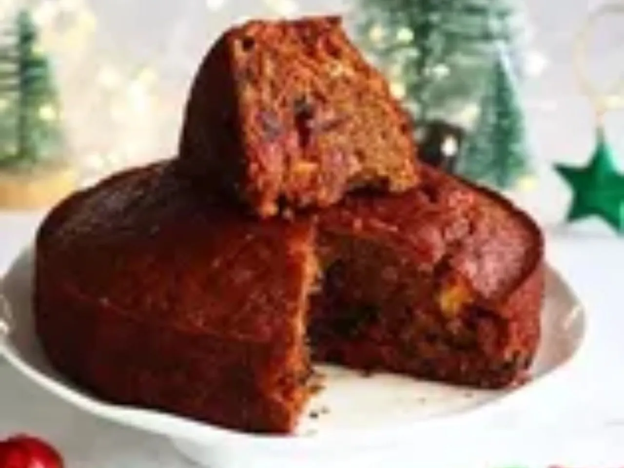 How Jaypee Chefs Prepare Traditional Winter Plum Cake