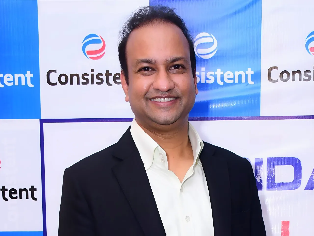 Yogesh Agrawal CMD and Co-Founder Consistent Infosystems