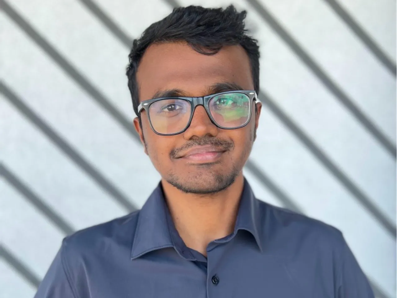 Sundar Annamalai Co-founder and CTO of Loop AI
