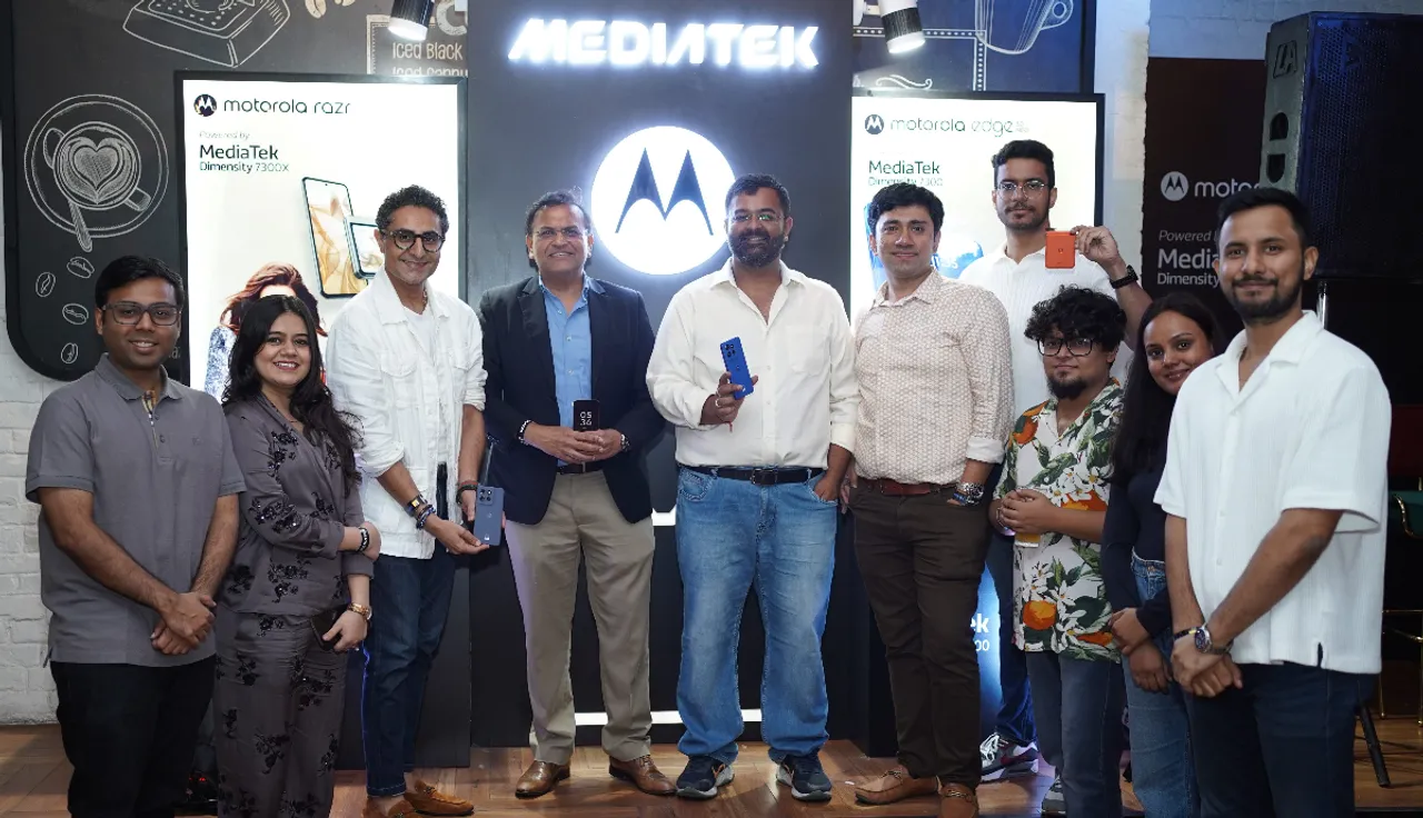 MediaTek Unveils Motorola Razr 50 with Dimensity 7300X