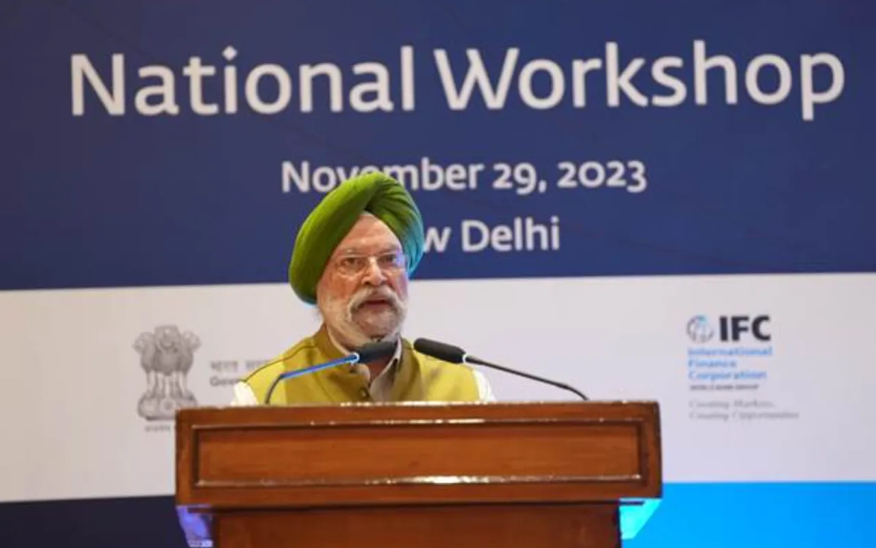 Union Minister of Housing and Urban Affairs Shri Hardeep Singh Puri 