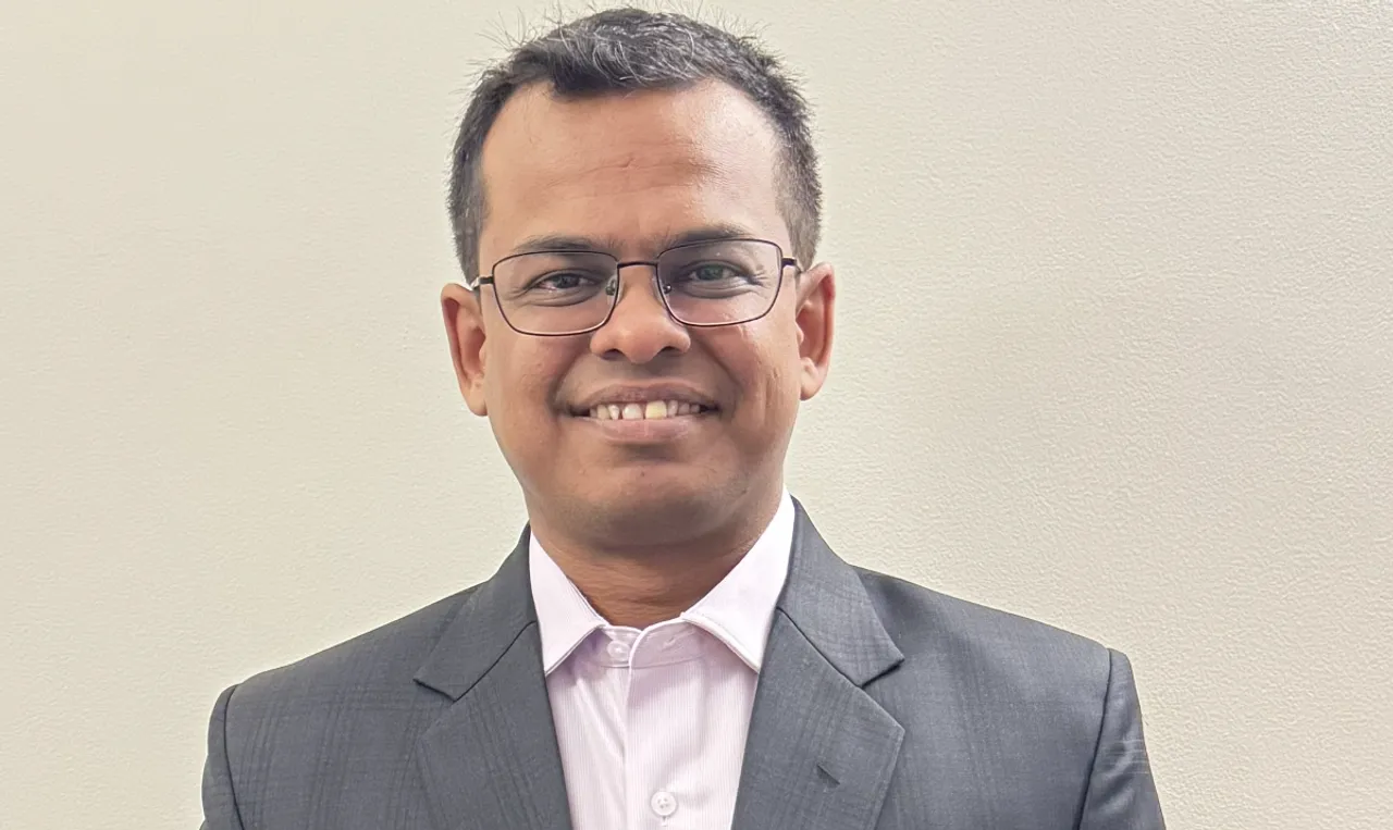 Mr. Sharad Bajaj, COO, InsuranceDekho.com