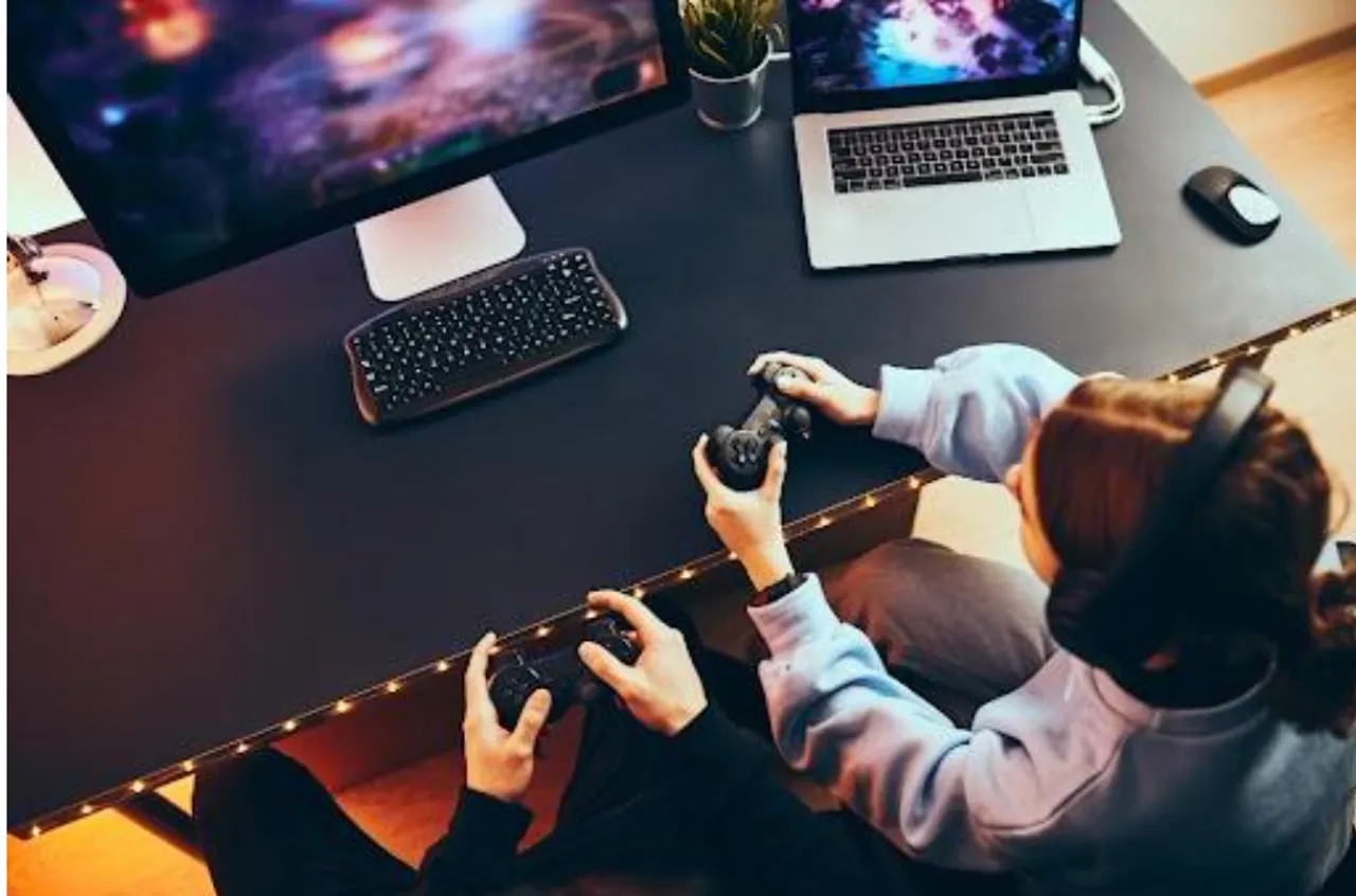 Gaming Online