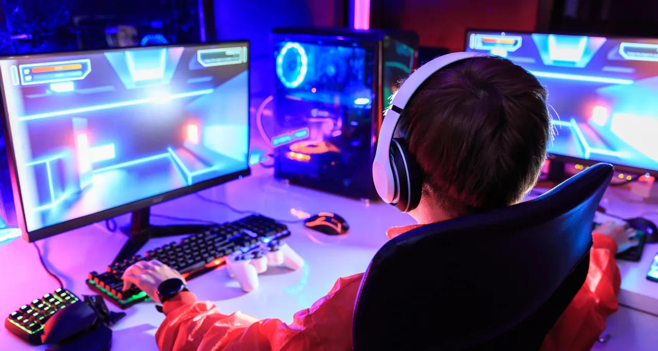 Online Gaming 