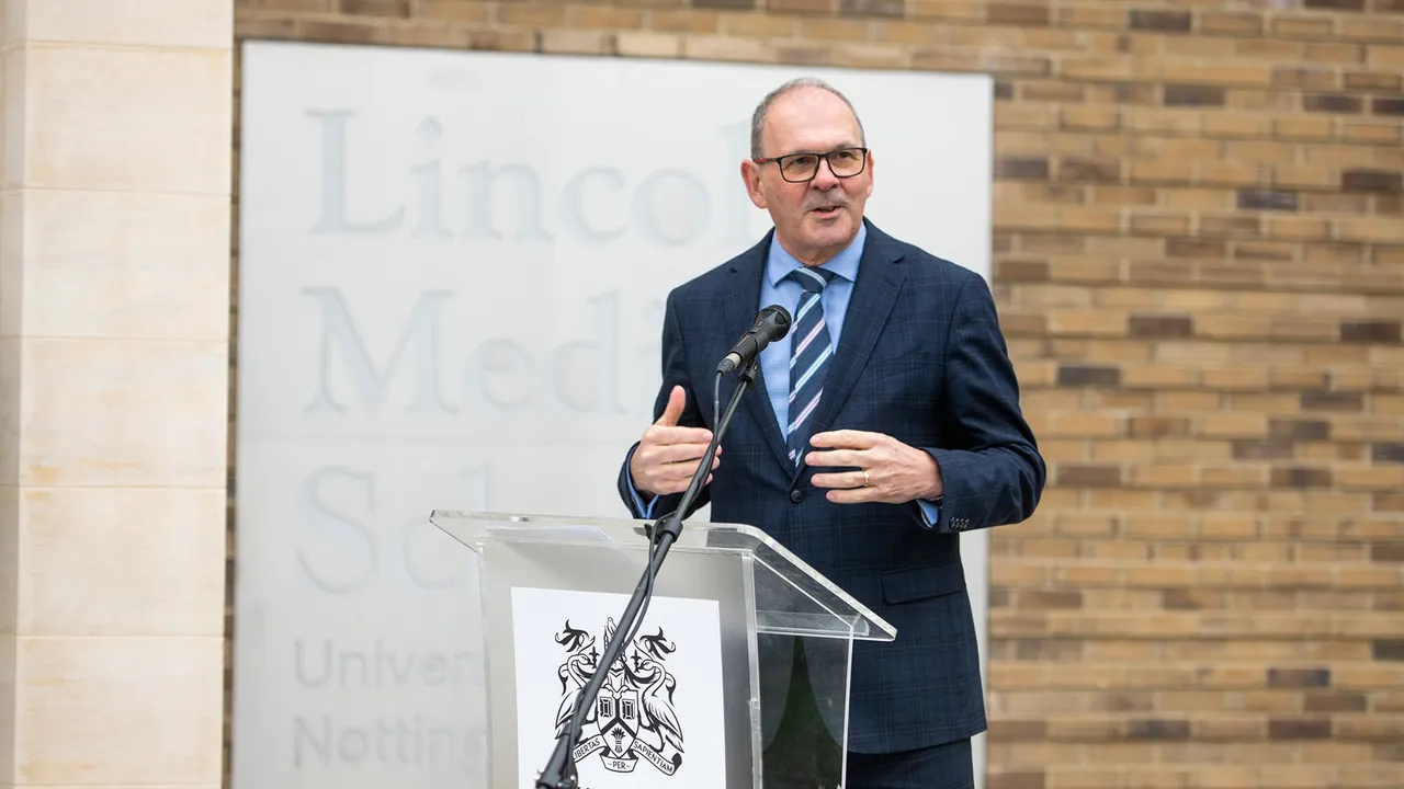 Neal Juster, VC, University of LincoIn