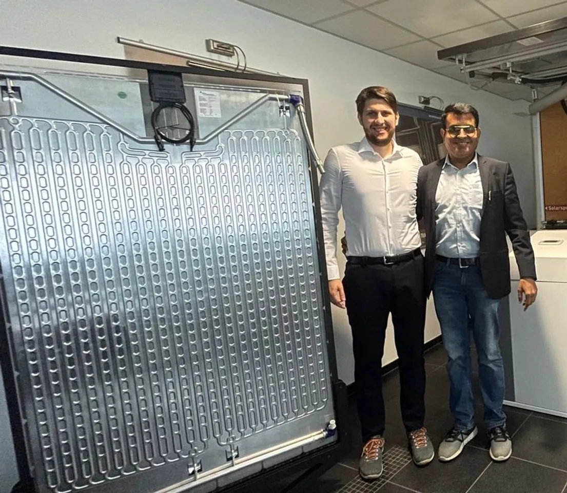 Raman Bhatia, MD, Servotech with David Mayor, Technical Head, 2Power at 2Power Plant Germany