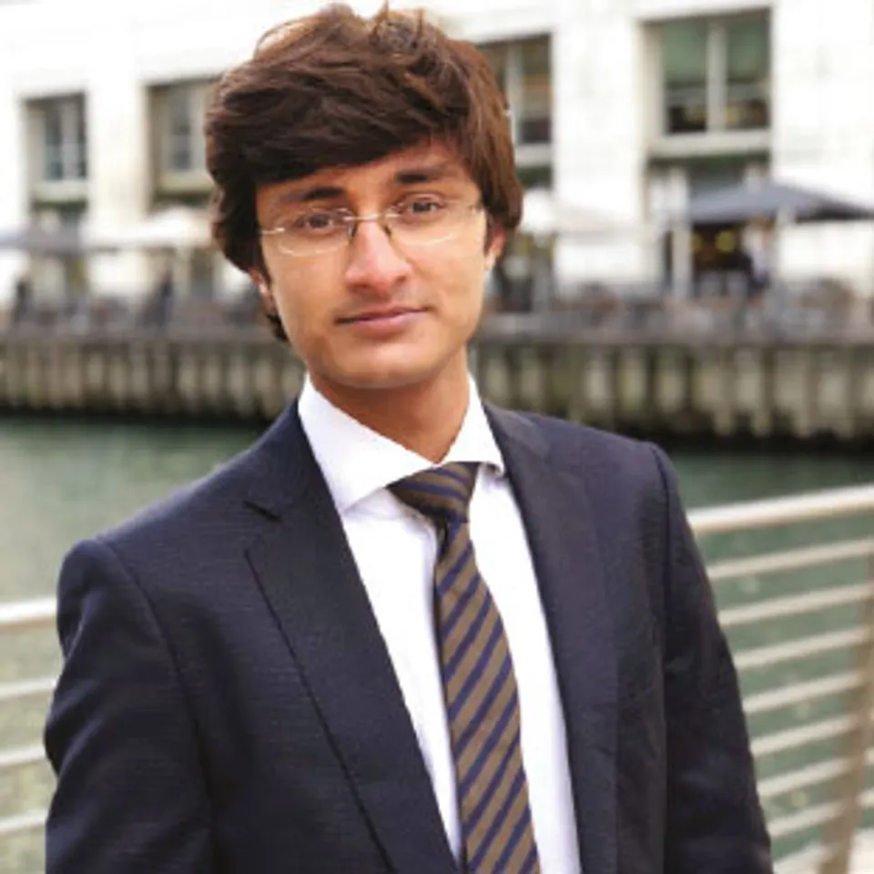 Aarul Malviya, Zamit