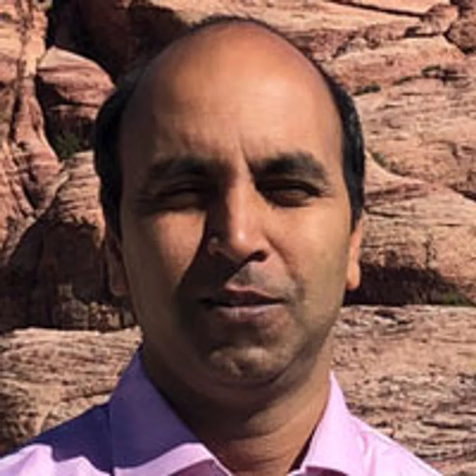 Sanjeev Moghe, Axis Bank