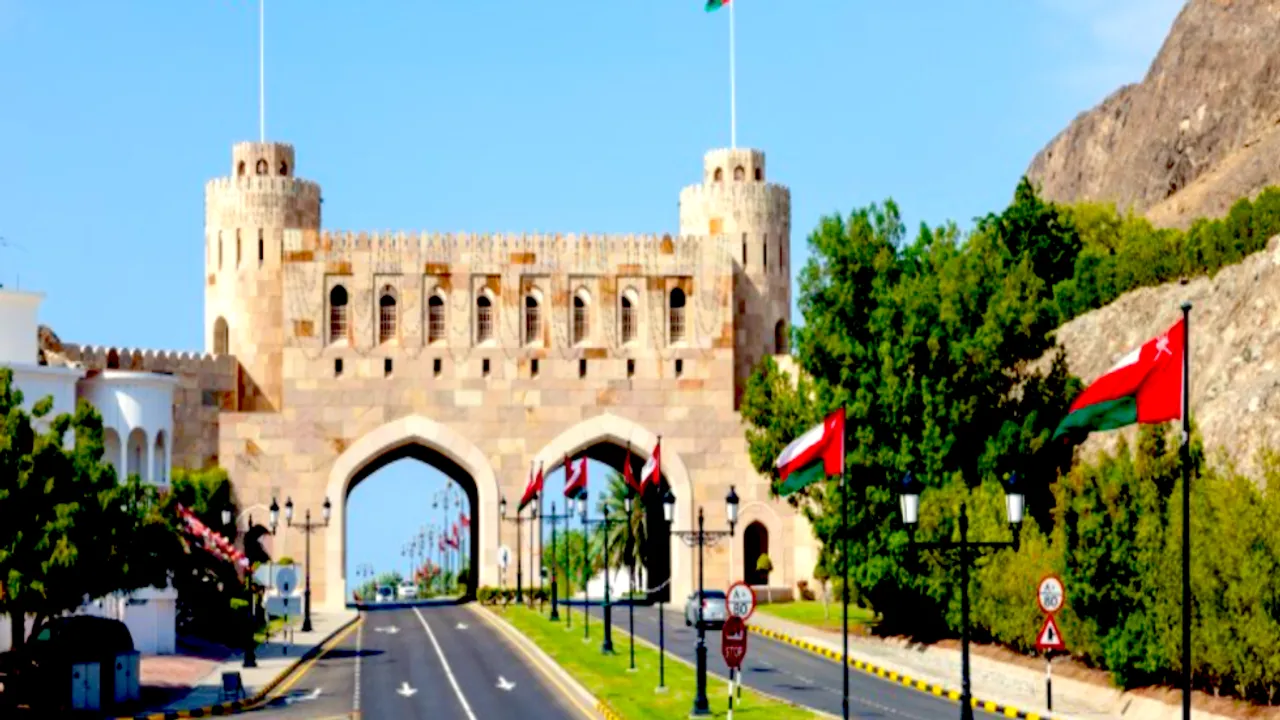 Oman, Travel