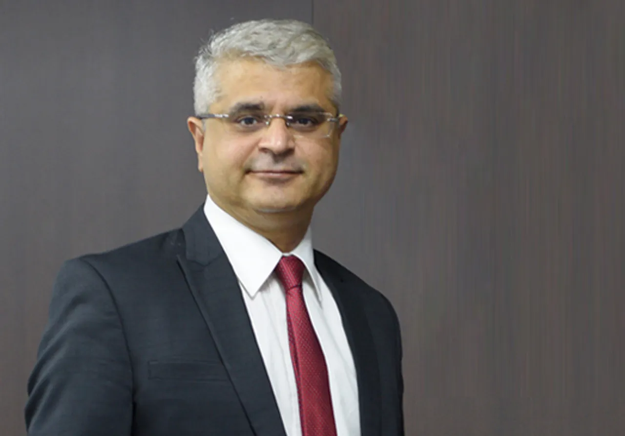 Tarun Chugh, Bajaj Allianz