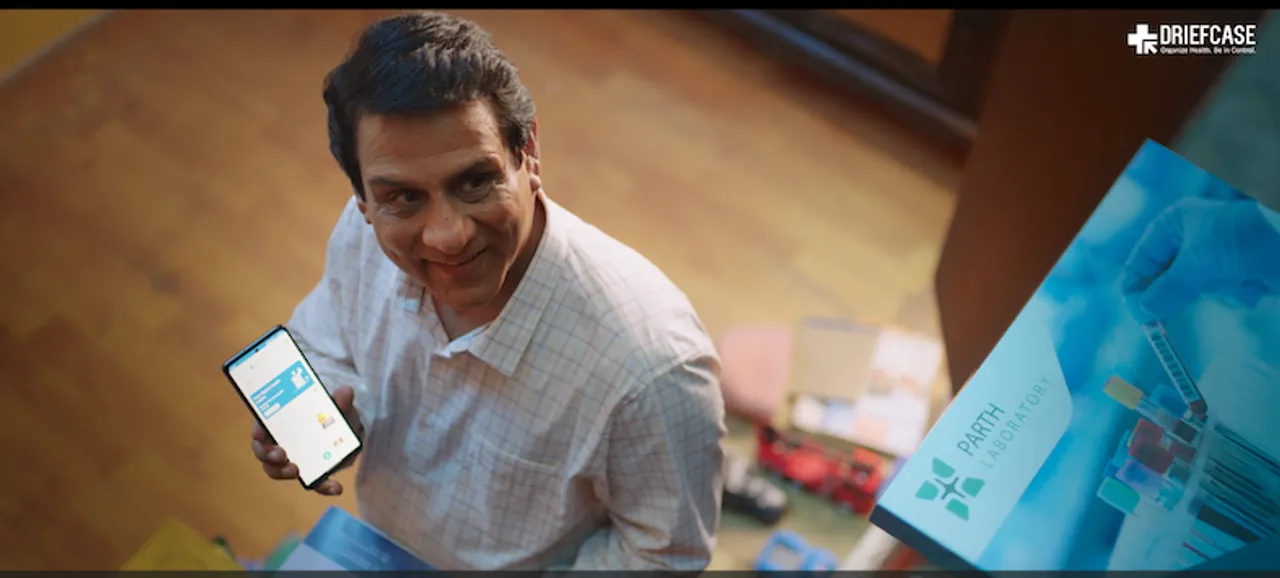 actor with mobile
