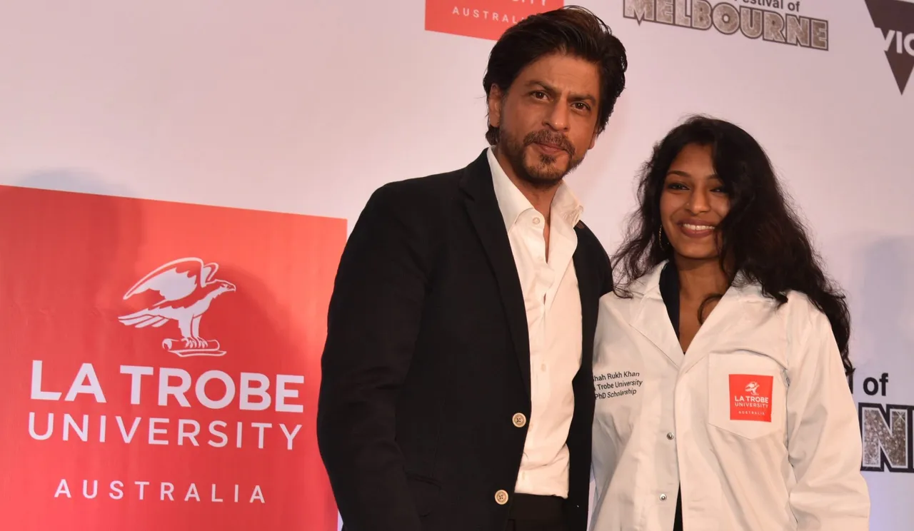 Shah Rukh Khan with Gopika Kottantharayil Bhasi – recipient of the inaugural Shah Rukh Khan La Trobe University PhD Scholarship, awarded in 2020)