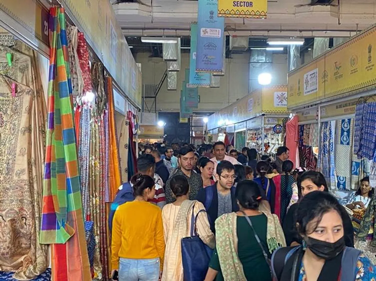 Saras Handicraft Mela