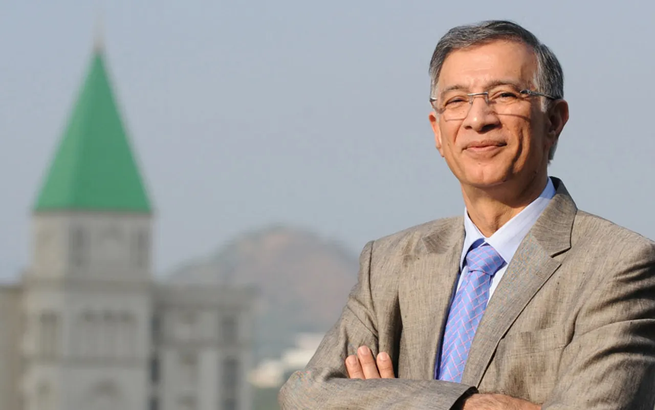Niranjan Hiranandani, NAREDCO, Real estate